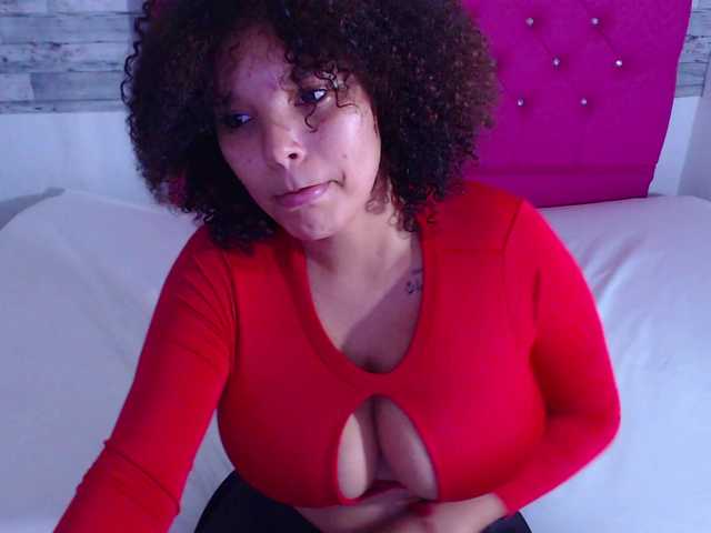 Bignaturalboobs webcam
