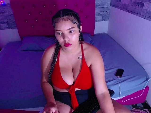 Bignaturalboobs's BongaCams show and profile