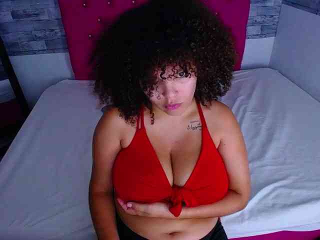 Bignaturalboobs webcam