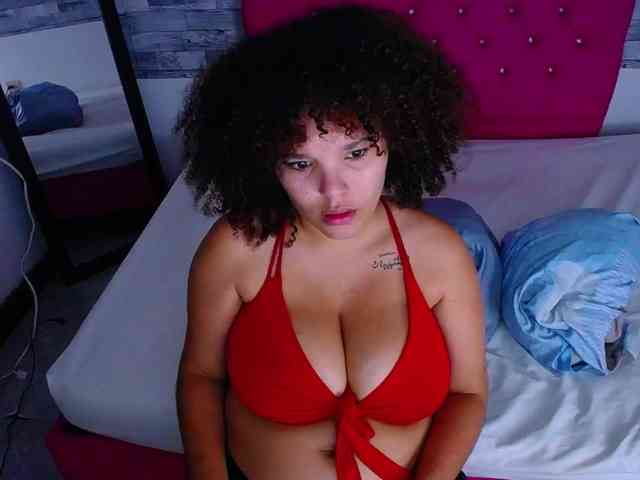 Bignaturalboobs webcam