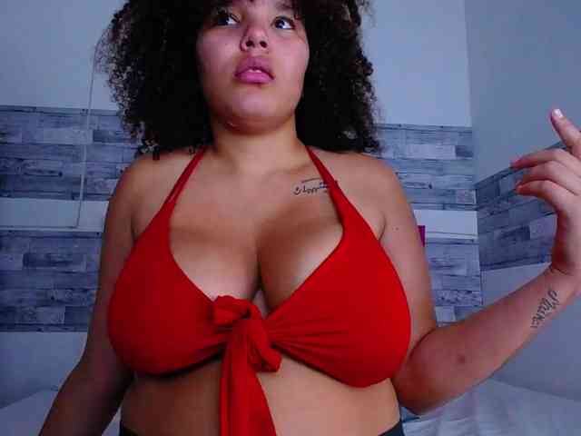 Bignaturalboobs webcam