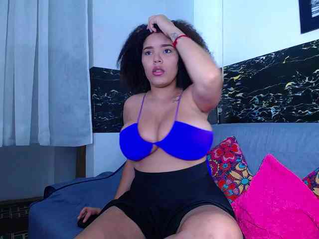 Bignaturalboobs webcam