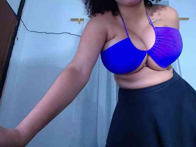 Bignaturalboobs webcam