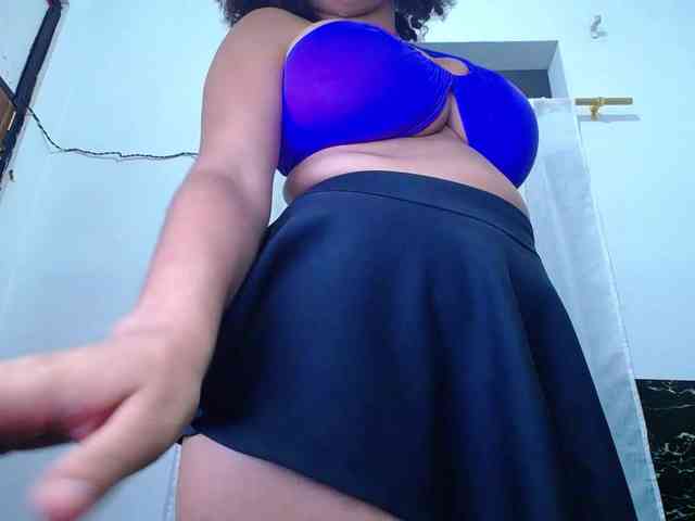 Bignaturalboobs webcam