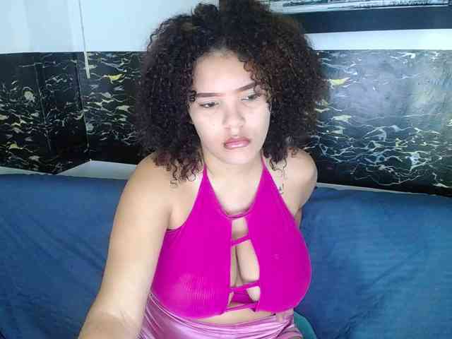 Bignaturalboobs webcam