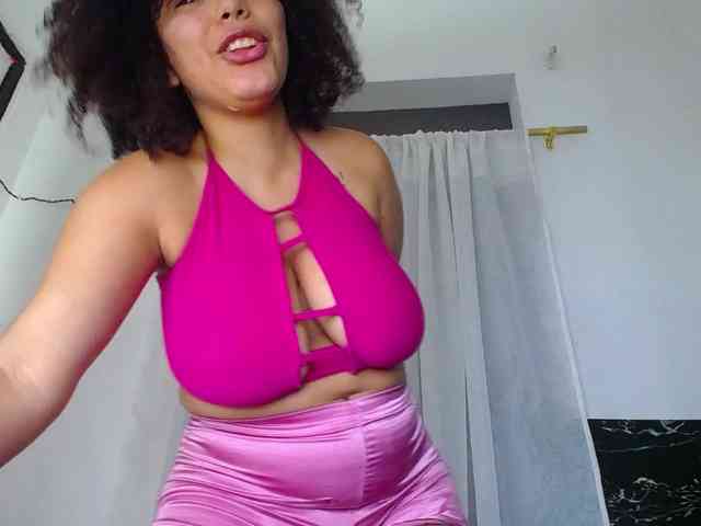 Bignaturalboobs webcam