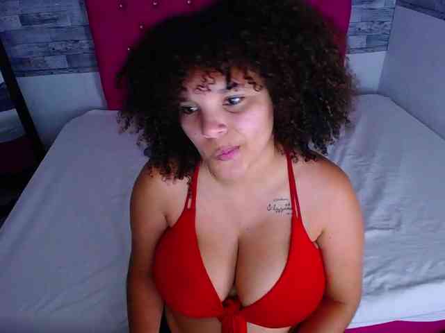 Bignaturalboobs webcam