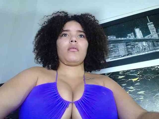 Bignaturalboobs webcam