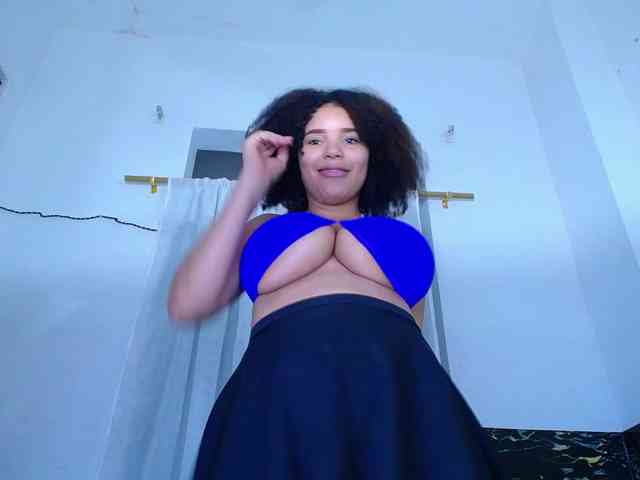 Bignaturalboobs webcam