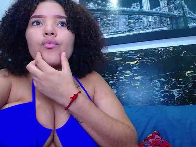 Bignaturalboobs webcam