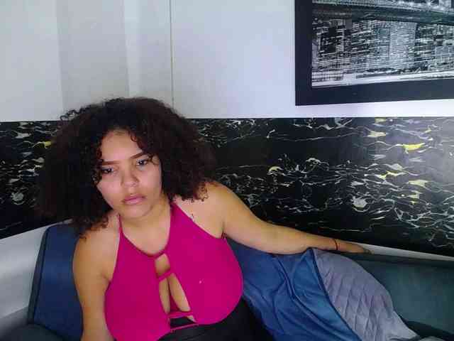 Bignaturalboobs webcam