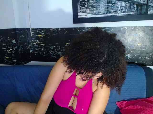 Bignaturalboobs webcam