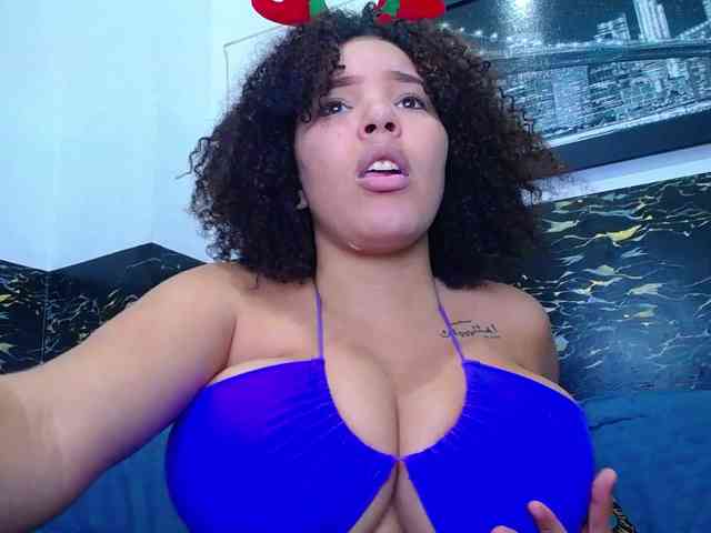 Bignaturalboobs webcam