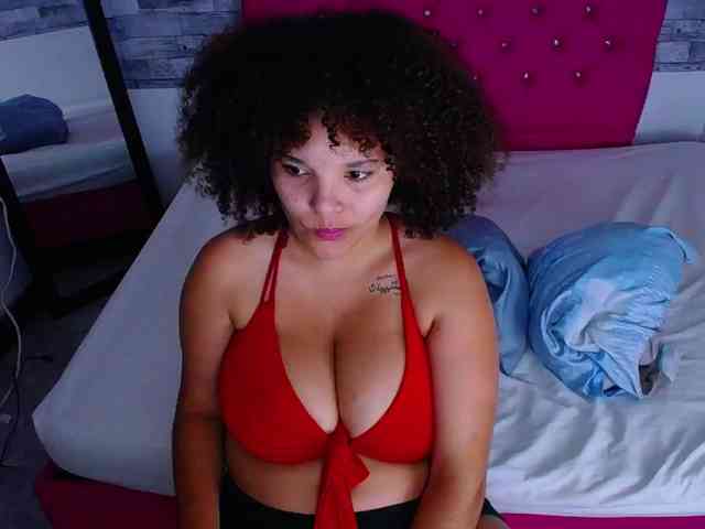 Bignaturalboobs webcam