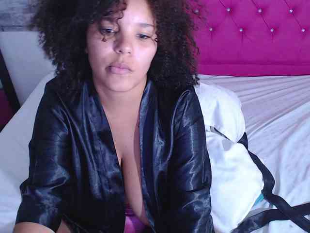 Bignaturalboobs webcam