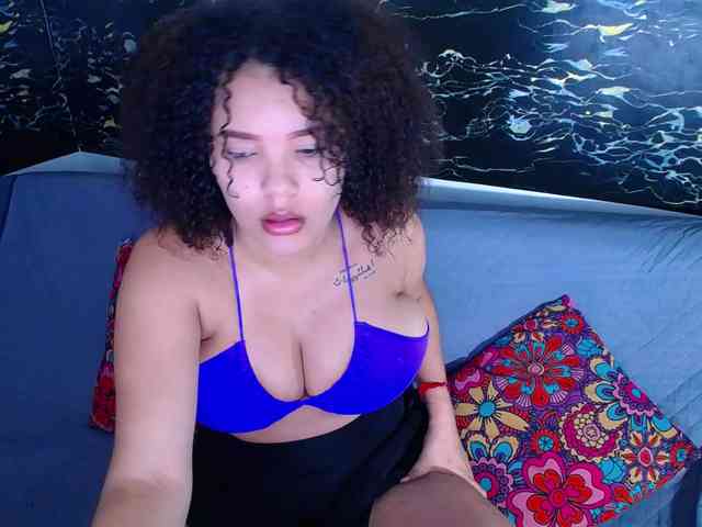 Bignaturalboobs webcam