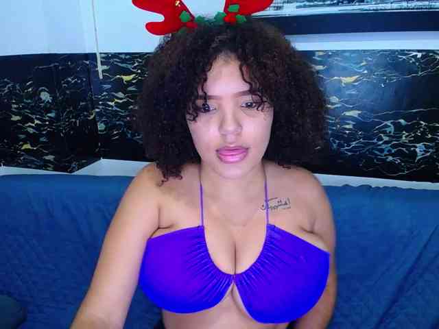 Bignaturalboobs webcam