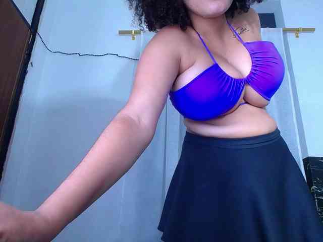 Bignaturalboobs webcam