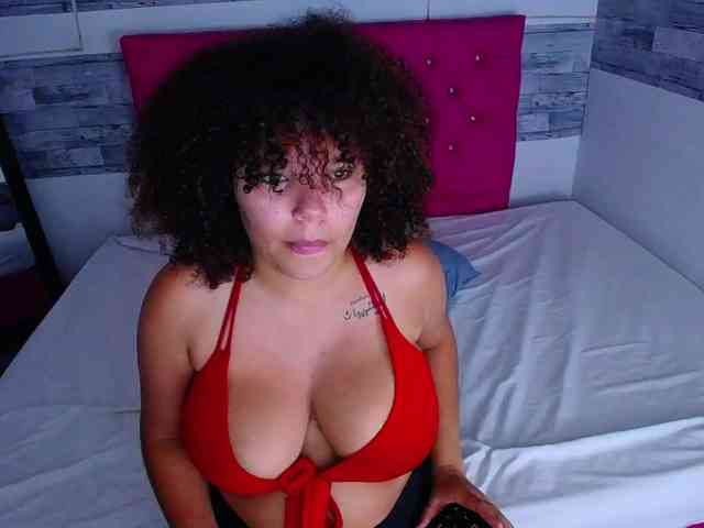 Bignaturalboobs webcam