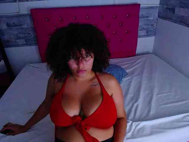 Bignaturalboobs webcam