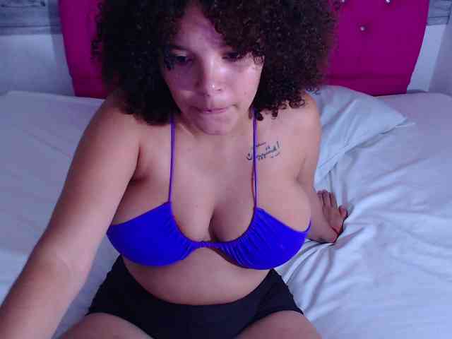 Bignaturalboobs webcam