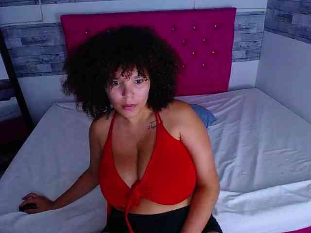 Bignaturalboobs webcam