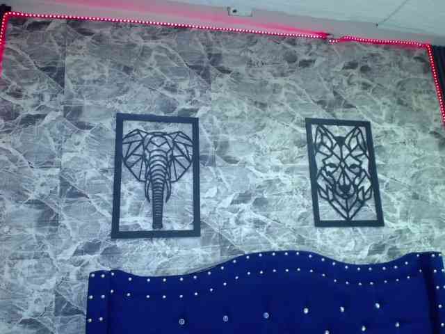 hot-and-fucking-girl webcam