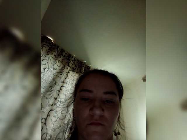 Myatom – webcam model profile photo