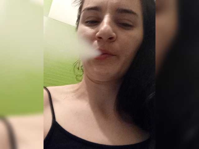 Myatom's BongaCams show and profile