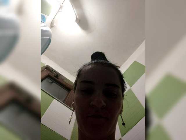 Myatom – webcam model profile photo