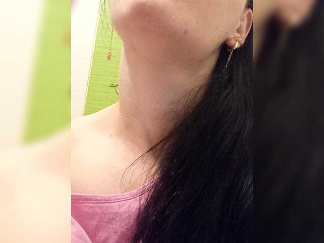 Myatom's BongaCams show and profile