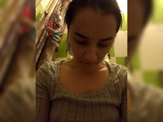 Myatom's BongaCams show and profile