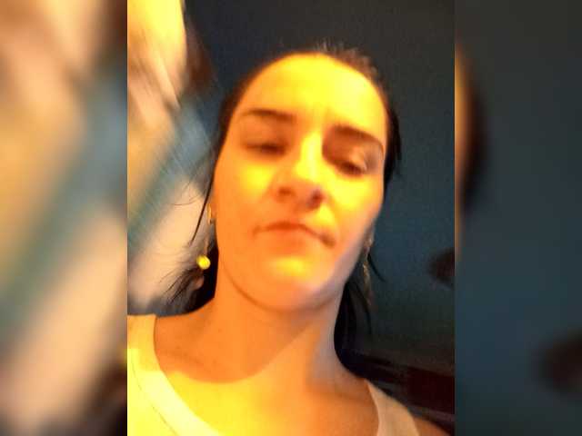 Myatom's BongaCams show and profile