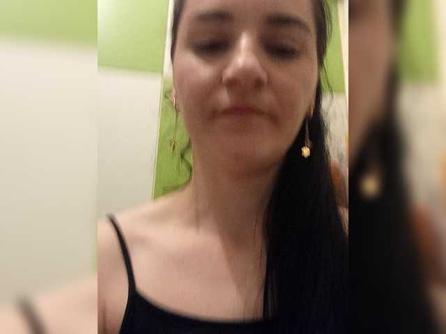 Myatom's BongaCams show and profile