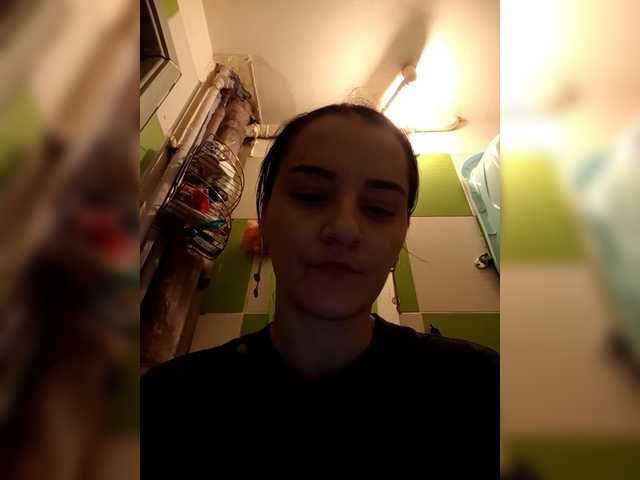 Myatom – webcam model profile photo