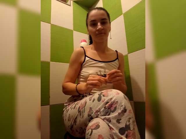 Myatom – webcam model profile photo