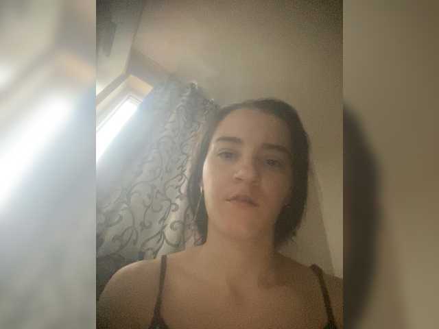 Myatom – webcam model profile photo