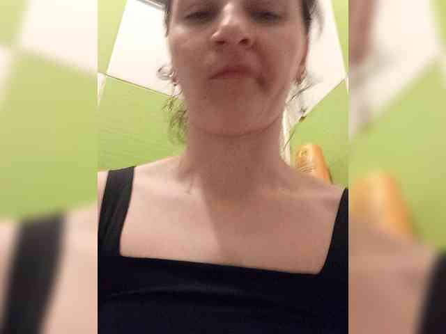 Myatom Live Webcam on BongaCams