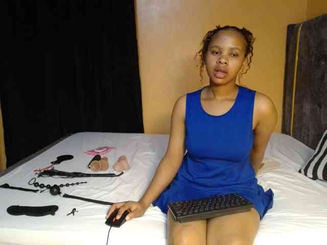 SexyElsie webcam