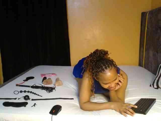 SexyElsie webcam
