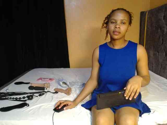 SexyElsie webcam