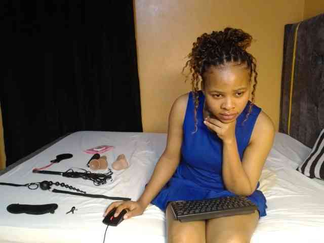 SexyElsie webcam