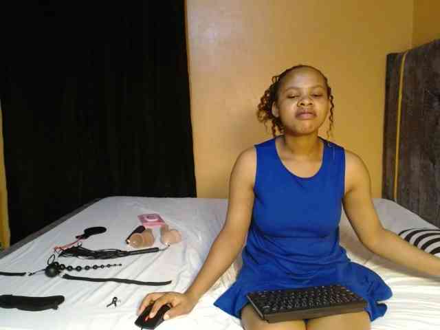 SexyElsie webcam