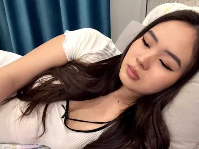 LatrishaAltigs's BongaCams show and profile