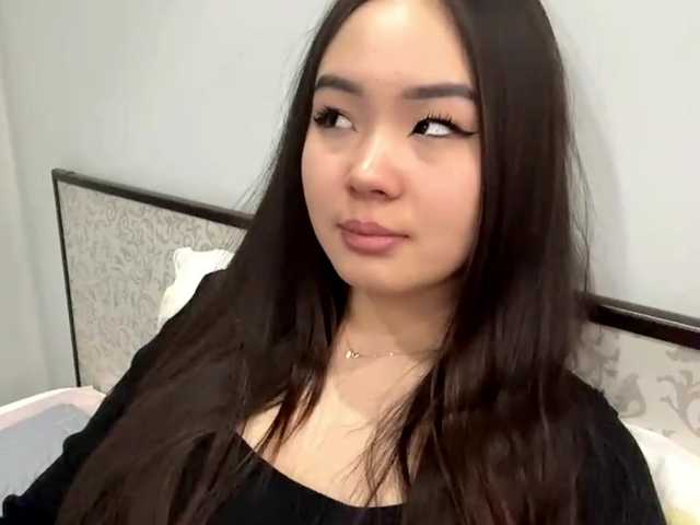 LatrishaAltigs's BongaCams show and profile