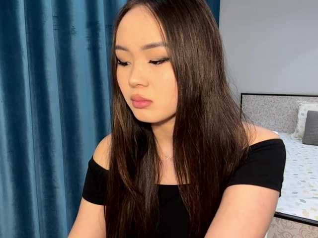 LatrishaAltigs's BongaCams show and profile