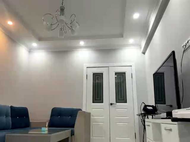 LatrishaAltigs – webcam model profile photo