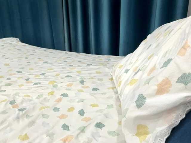 LatrishaAltigs's BongaCams show and profile