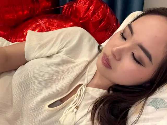 LatrishaAltigs's BongaCams show and profile