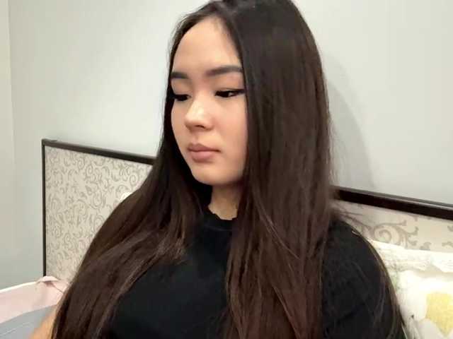 LatrishaAltigs's BongaCams show and profile